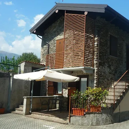 Al Borgo * Dervio
